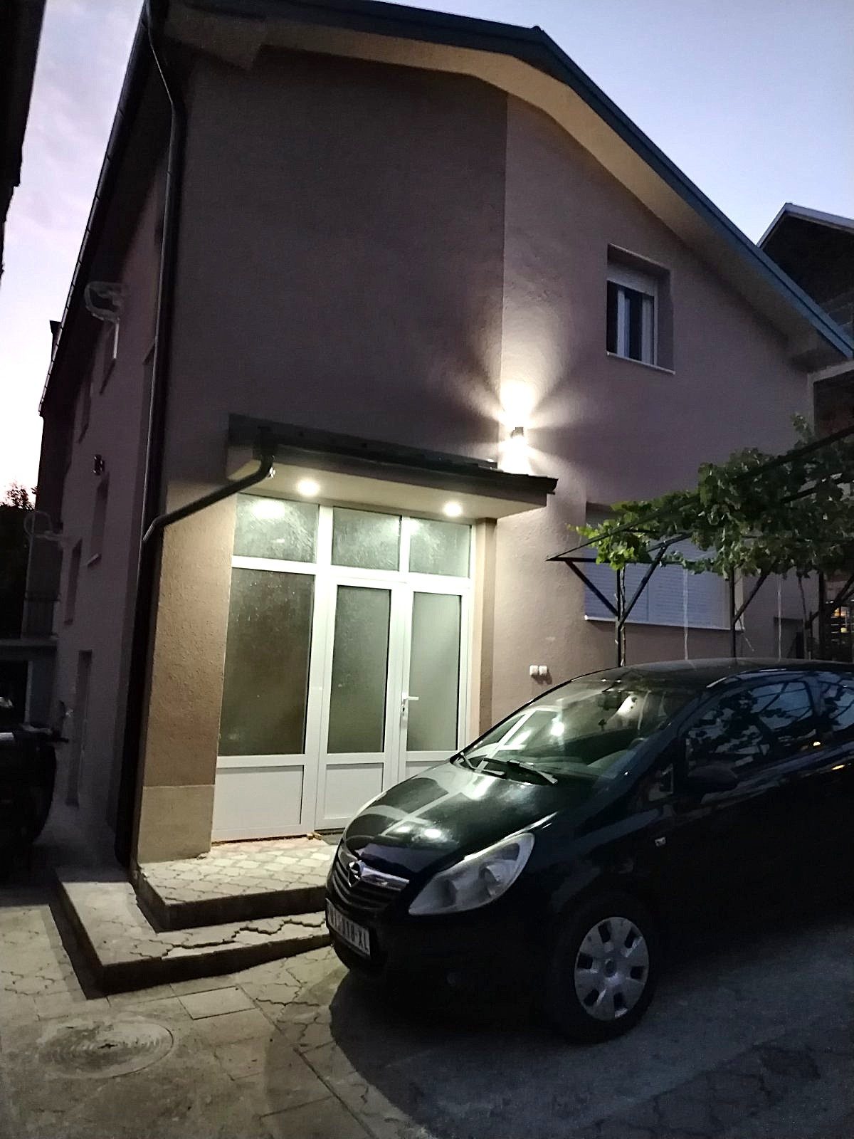 KUCA PANTELEJ – PLAC · fotografija 4