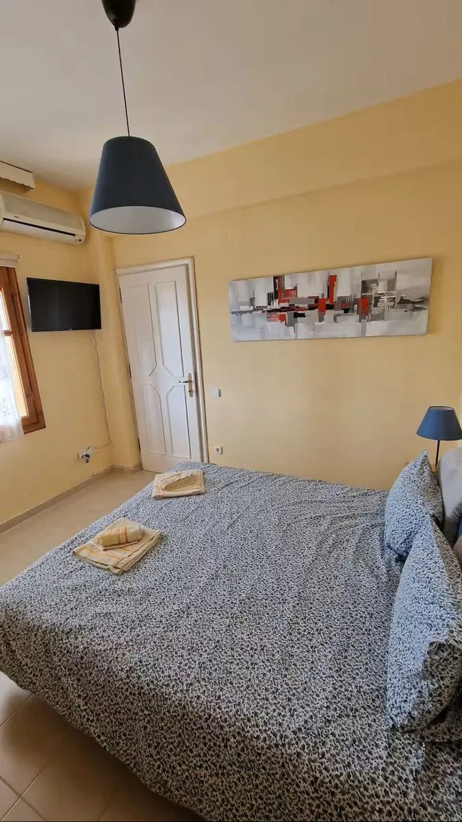 KUĆA – NIKITI · fotografija 14