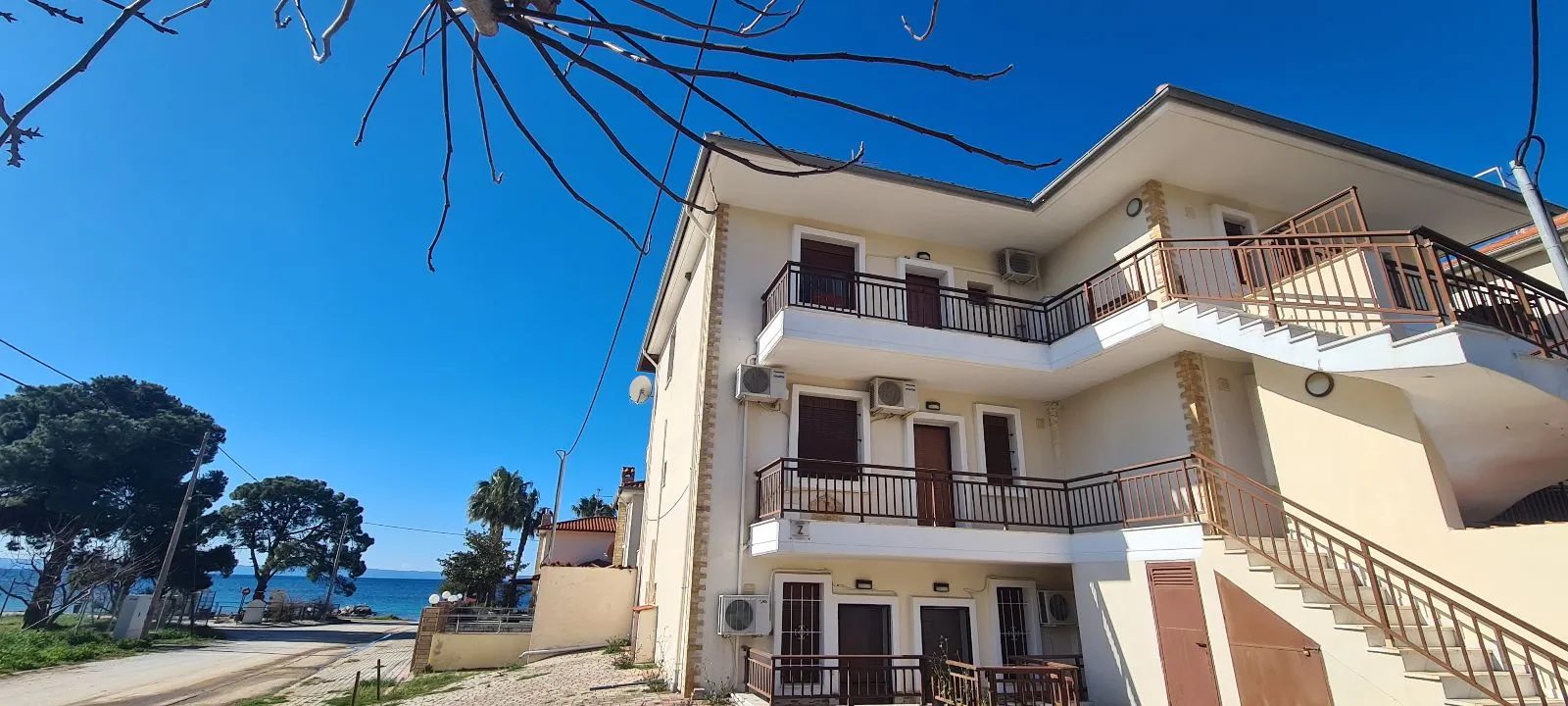 STAN – PARALIA NIKITI
