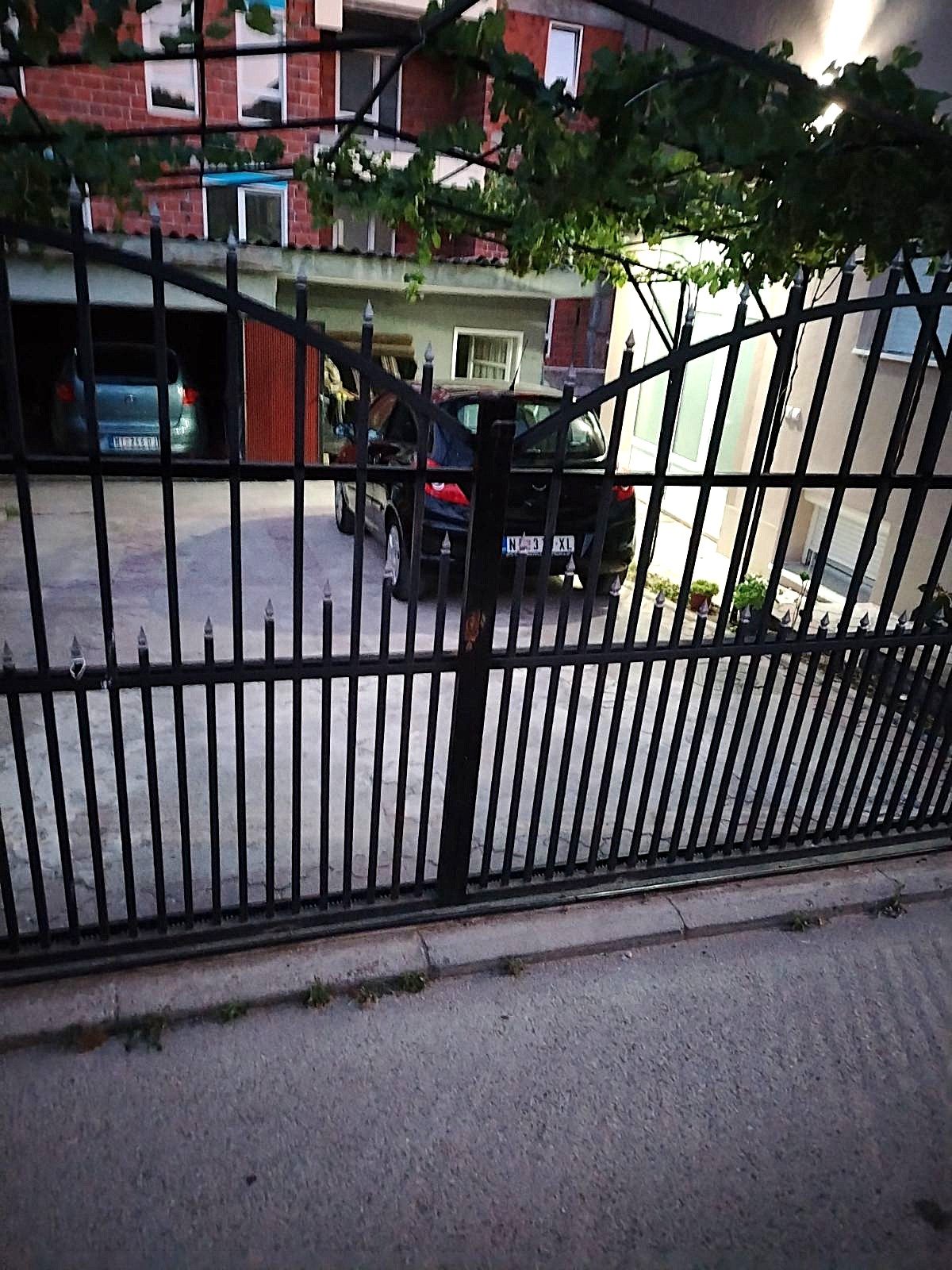 KUCA PANTELEJ – PLAC · fotografija 6