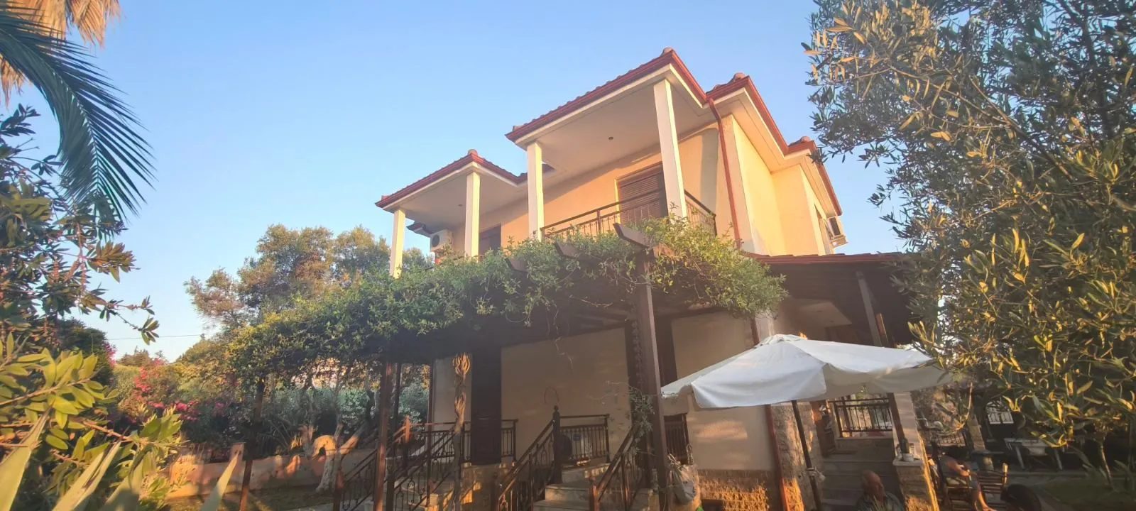 KUĆA – PARALIA NIKITI