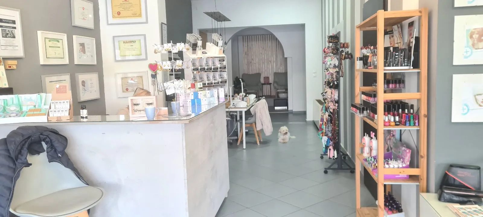 LOKAL – PARALIA NIKITI · fotografija 3