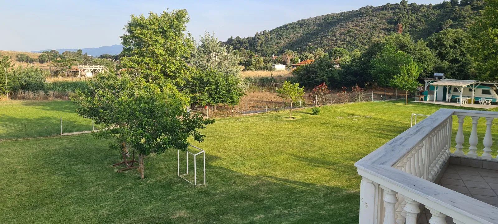 VILA – SCHOINIA · fotografija 7