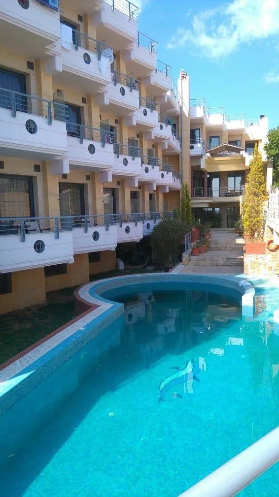 HOTEL – NEA SKIONI · fotografija 9